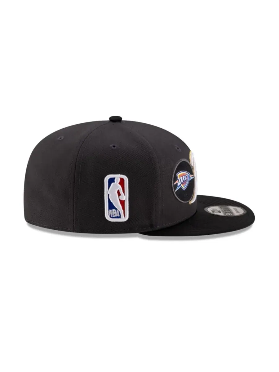Кепка-снэпбек с плоским козырьком New Era — изображение 6 из 7, темно-серый черный