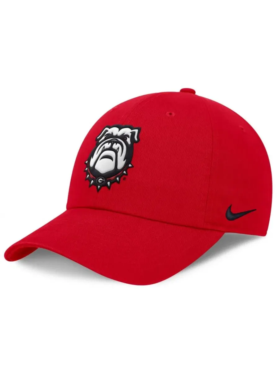 Кепка Nike Georgia Bulldogs Club Dri-FIT с вышитым логотипом