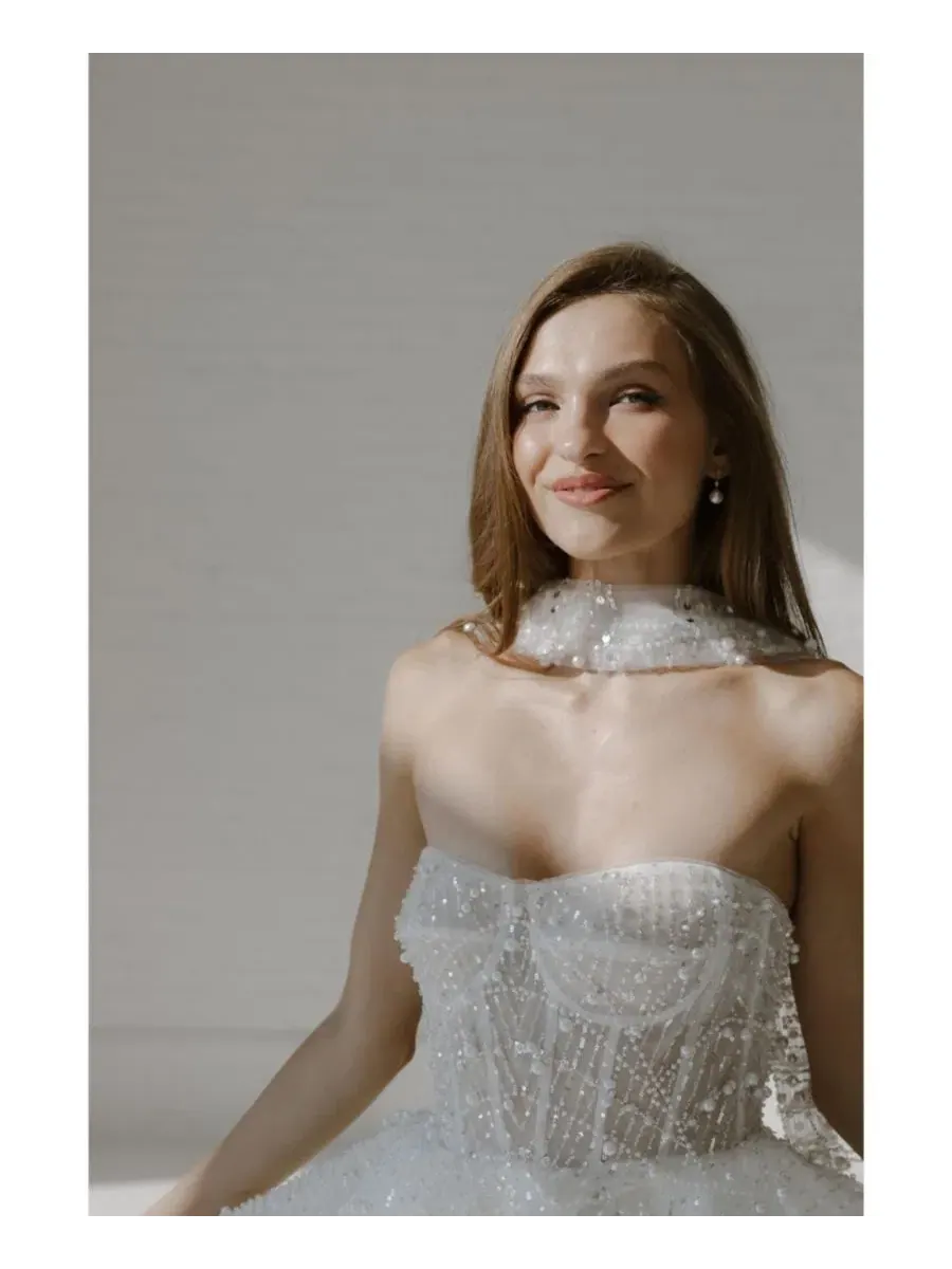 Шарф Siena Neck Scarf Untamed Petals — изображение 2 из 6, белый