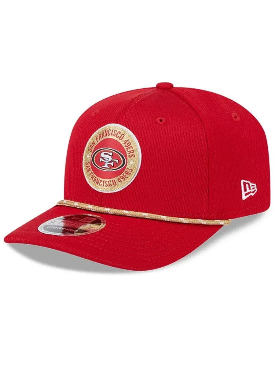 Мужская алая кепка San Francisco 49ers 2024 Sideline 9SEVENTY с эластичными застежками New Era — изображение 2 из 4, алый