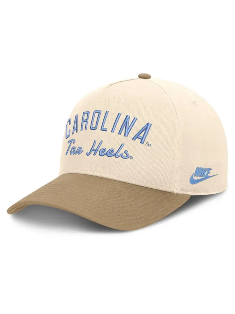 Бейсболка Nike Legacy Rise с вышивкой North Carolina Tar Heels