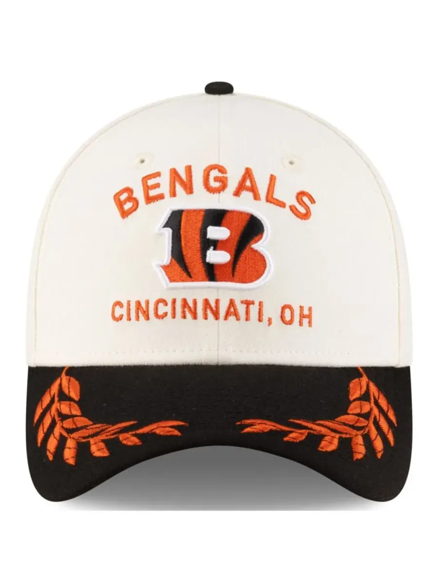 New Era Мужская кепка Cincinnati Bengals 39THIRTY Flex кремового/черного цвета с символикой драфта — изображение 4 из 5