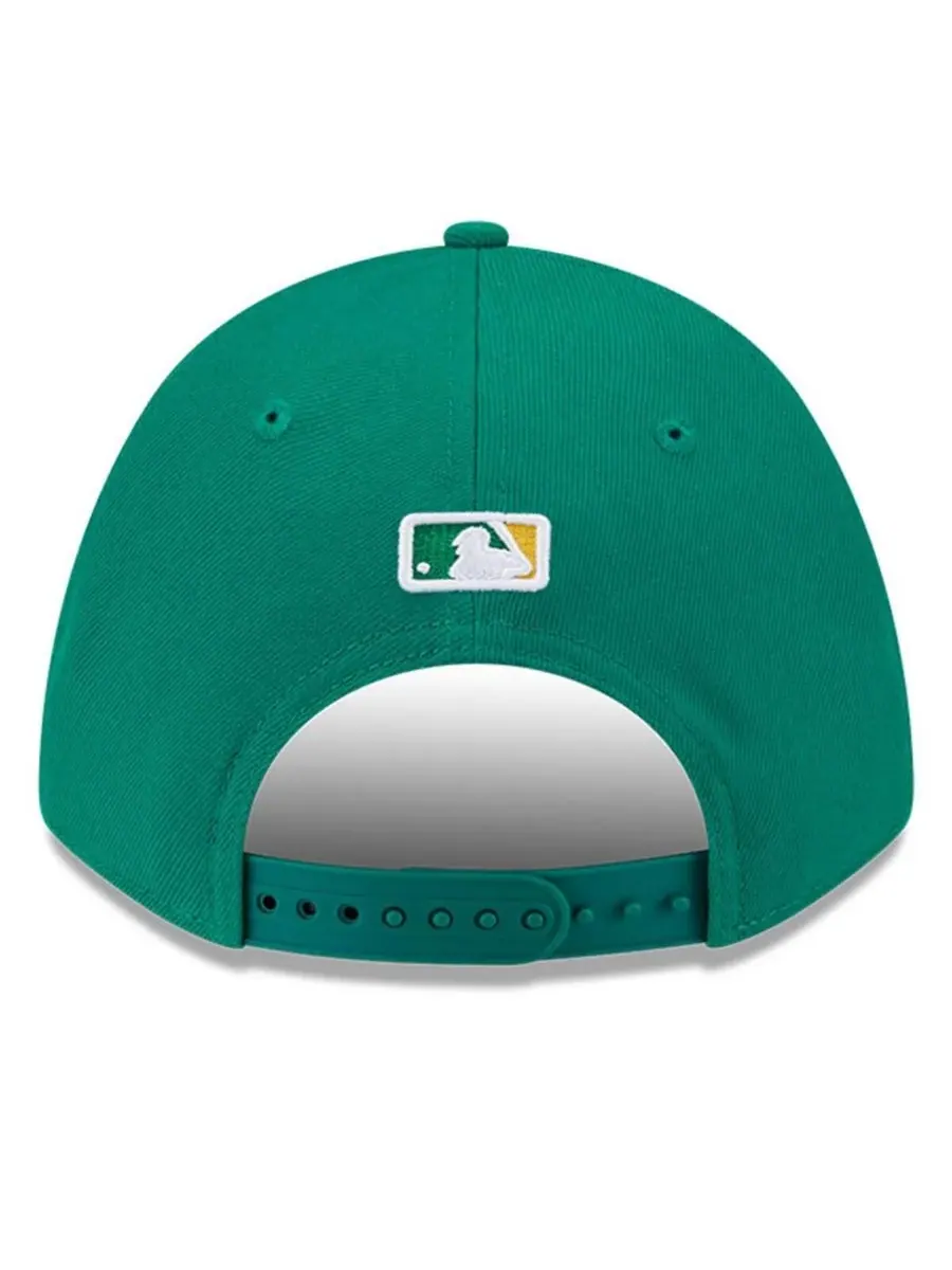New Era Мужская регулируемая бейсболка Kelly Green Athletics Player Replica 9FORTY — изображение 3 из 5, зеленый