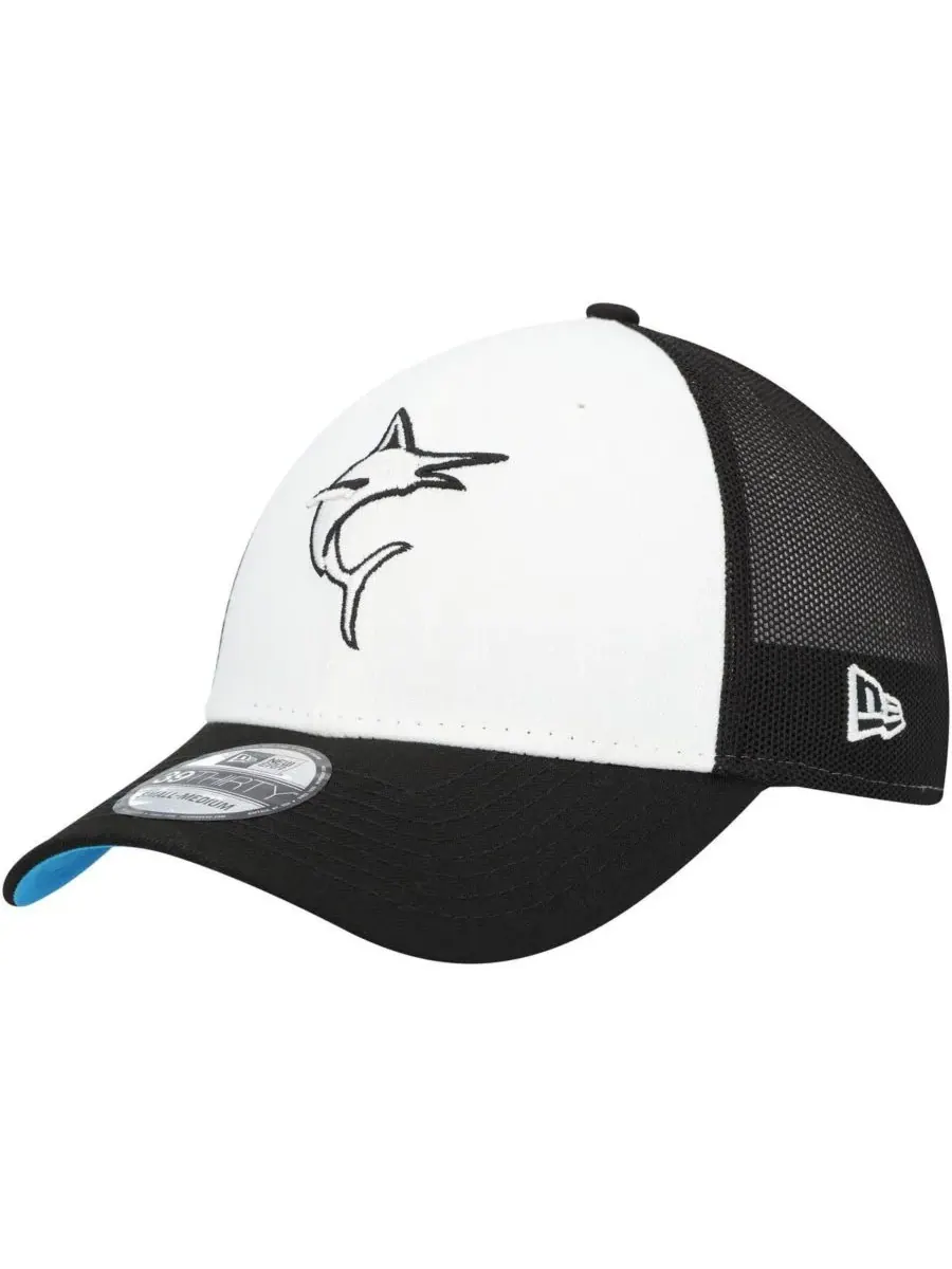 New Era Мужская черно-белая бейсболка Miami Marlins 2023 для тренировок на поле (модель 39THIRTY