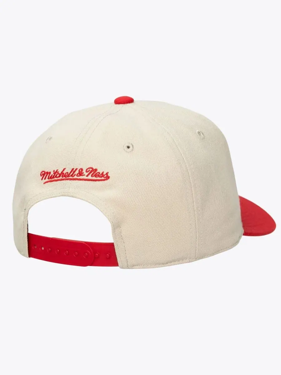 Кепка-снапбек Retro Arch Pro Pinch Mitchell & Ness — изображение 2 из 3, бежевый