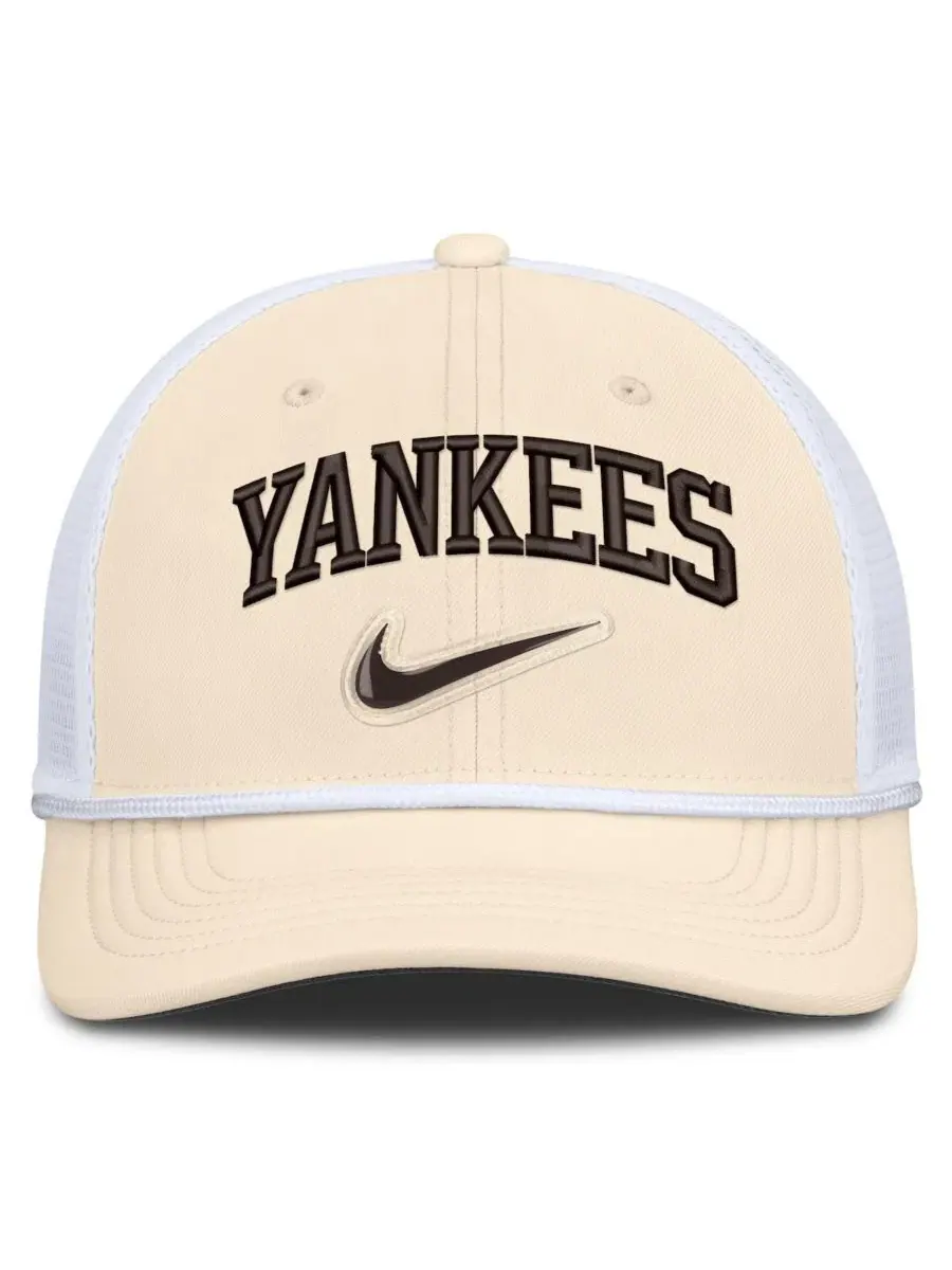 Кепка Nike Rise Dri-FIT Trucker с вышивкой New York Yankees — изображение 2 из 4, натуральный белый