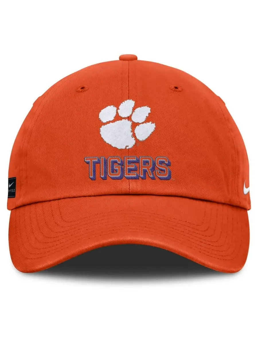 Nike Мужская регулируемая кепка оранжевого цвета с символикой команды Clemson Tigers 2025 On-Field — изображение 2 из 4