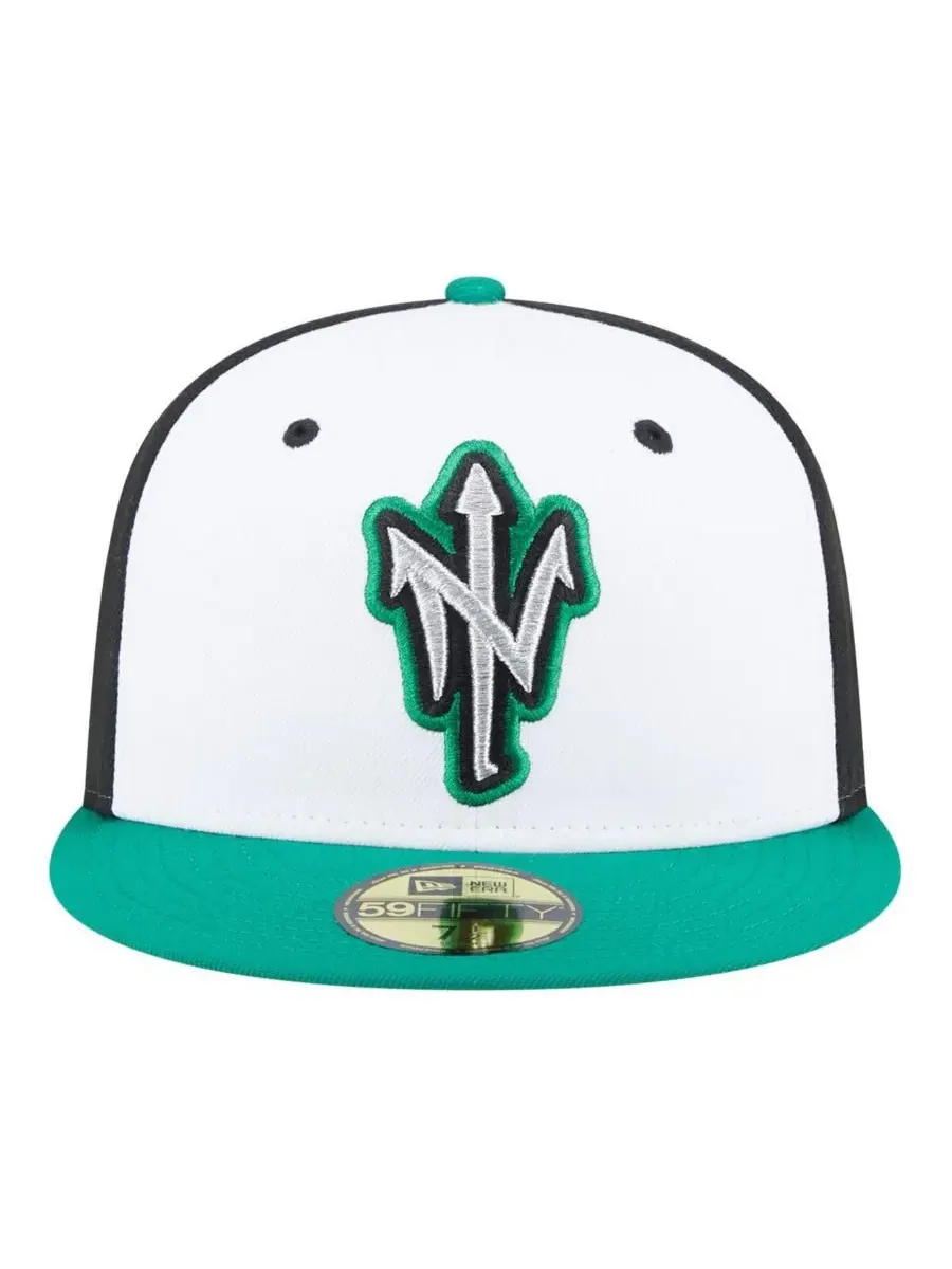 New Era Мужская бело-зеленая кепка Norfolk Tides Authentic Collection 59FIFTY Fitted Hat — изображение 2 из 4, белый зеленый