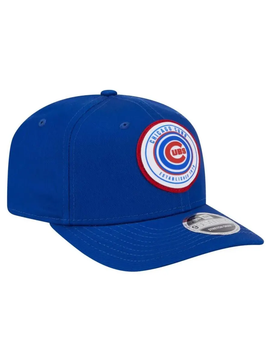Мужская бейсболка Royal Chicago Cubs Circle Patch 9SEVENTY с эластичной застежкой-кнопкой New Era — изображение 3 из 4