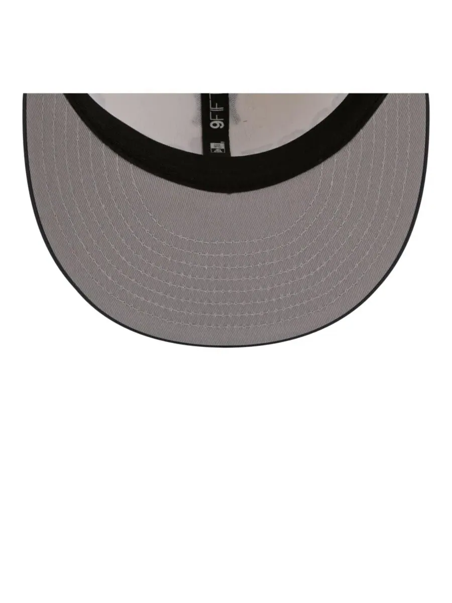 Кепка-снапбек New York Yankees Oversized Slogan 9FIFTY New Era — изображение 2 из 5, бежевый