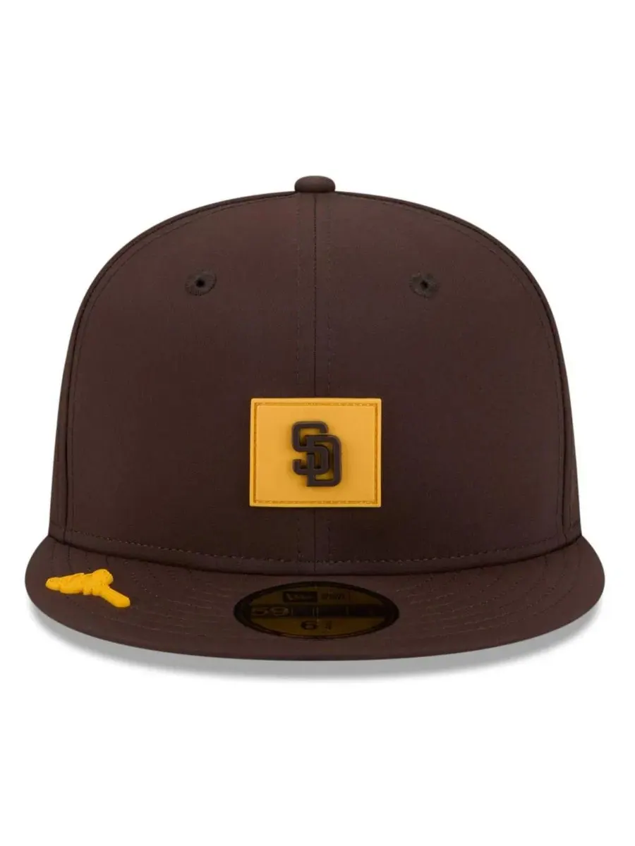 Кепка New Era San Diego Padres 2026 Clubhouse 59FIFTY — изображение 2 из 4, коричневый