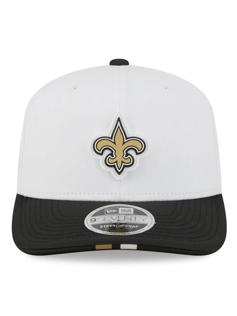 New Era Мужская бело-черная регулируемая кепка New Orleans Saints 2025 NFL Training Camp 9SEVENTY — изображение 2 из 4
