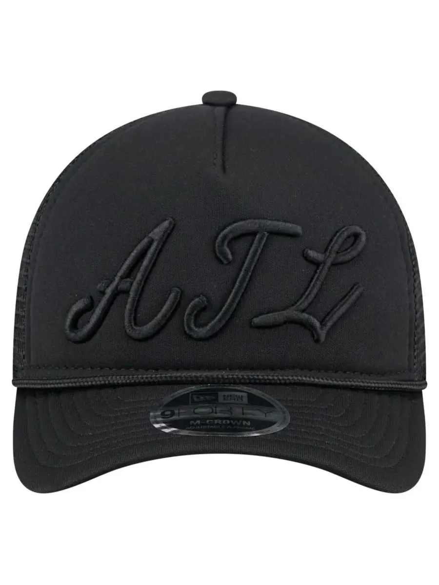 New Era Мужская черная регулируемая кепка-тракер Atlanta Braves City Initial 9FORTY A-Frame M-Crown — изображение 2 из 4