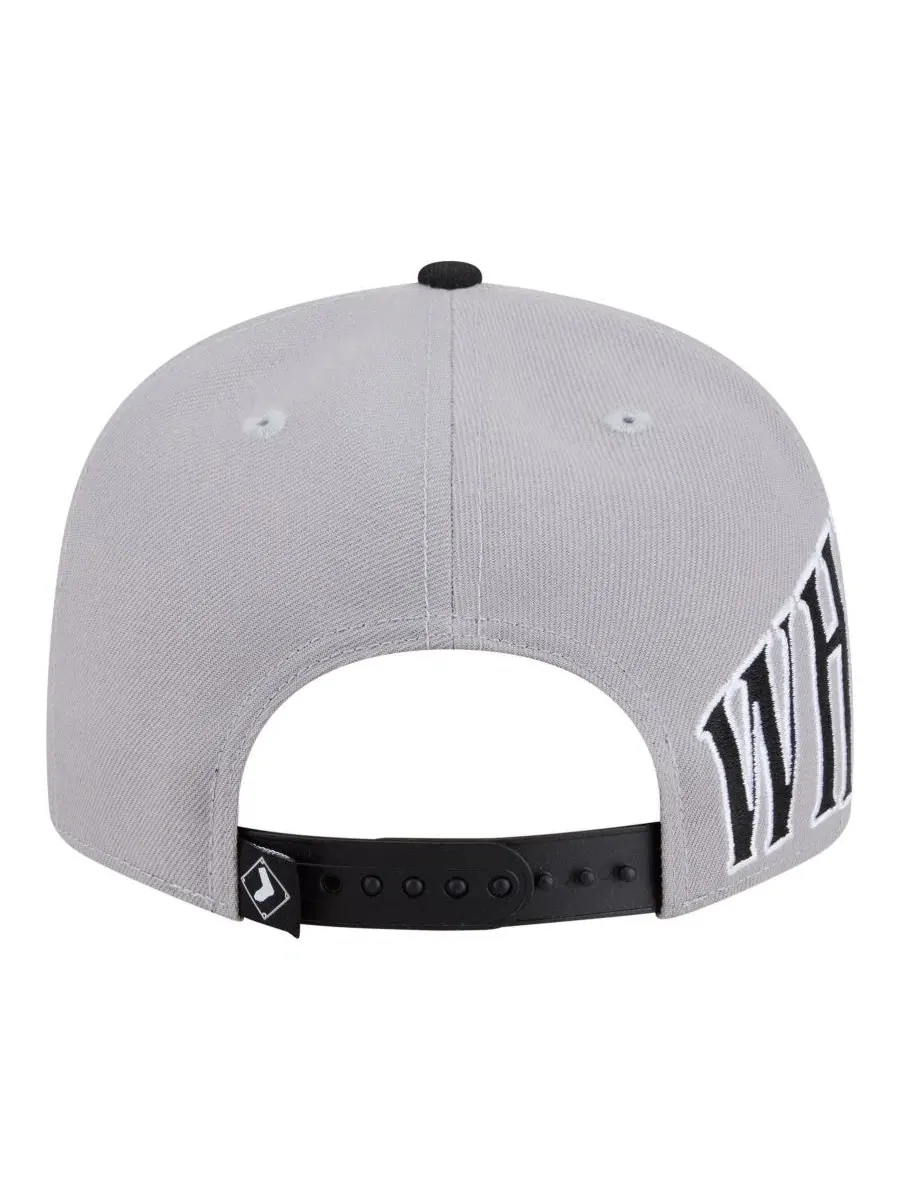 Бейсболка New Era Chicago White Sox Stretched Two-Tone 9FIFTY — изображение 4 из 5, серый черный