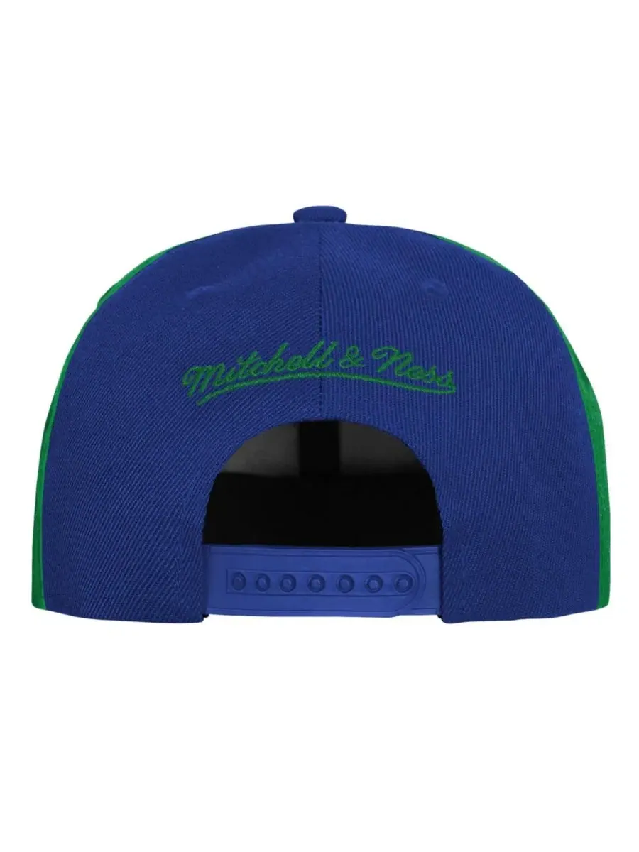 Кепка-снэпбек с вышивкой талисмана Minnesota Timberwolves Mitchell & Ness — изображение 2 из 3, зеленый