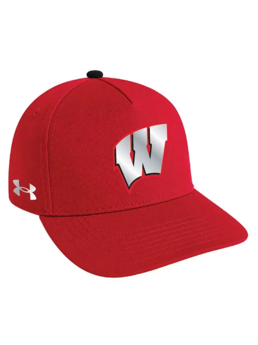 Бейсболка с принтом Wisconsin Badgers 2026 Lambeau Field Collection Blitzing A-Frame Under Armour
