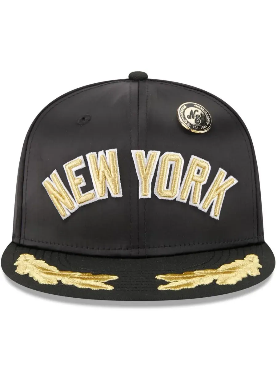 New Era Мужская черная бейсболка New York Yankees 2025 59FIFTY Day Gold Leaf 59FIFTY Fitted Hat — изображение 2 из 4, черный