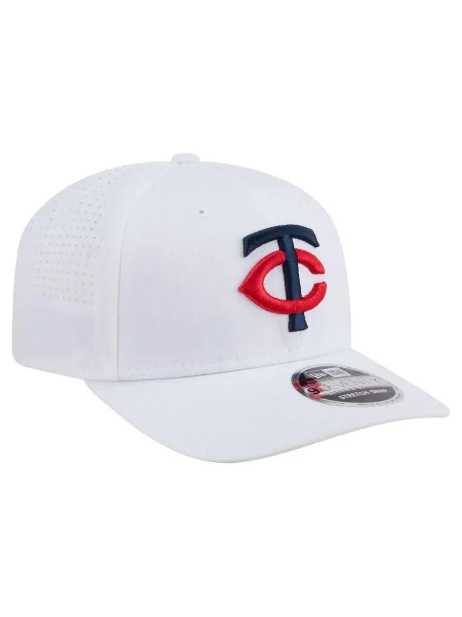 New Era Мужская белая регулируемая кепка Minnesota Twins COOLERA 9SEVENTY — изображение 3 из 4, белый