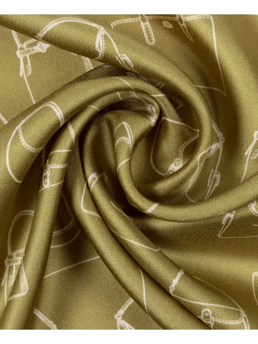 Платок квадратный с принтом Handbag Conversational Square Scarf Lauren Ralph Lauren, Laufren Camel — изображение 3 из 4