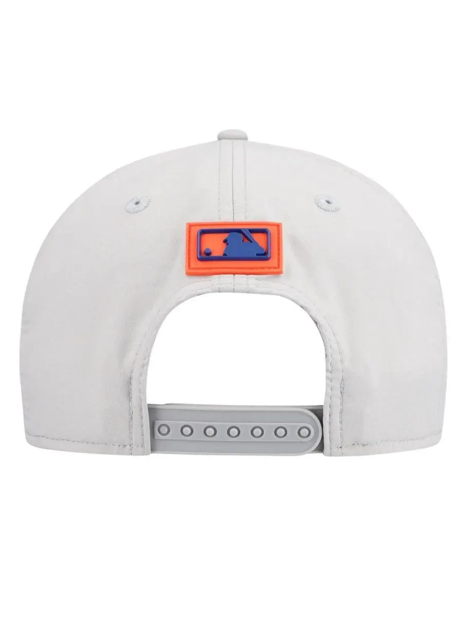 Бейсболка New York Mets 2026 Clubhouse 9SEVENTY New Era — изображение 4 из 4, серый