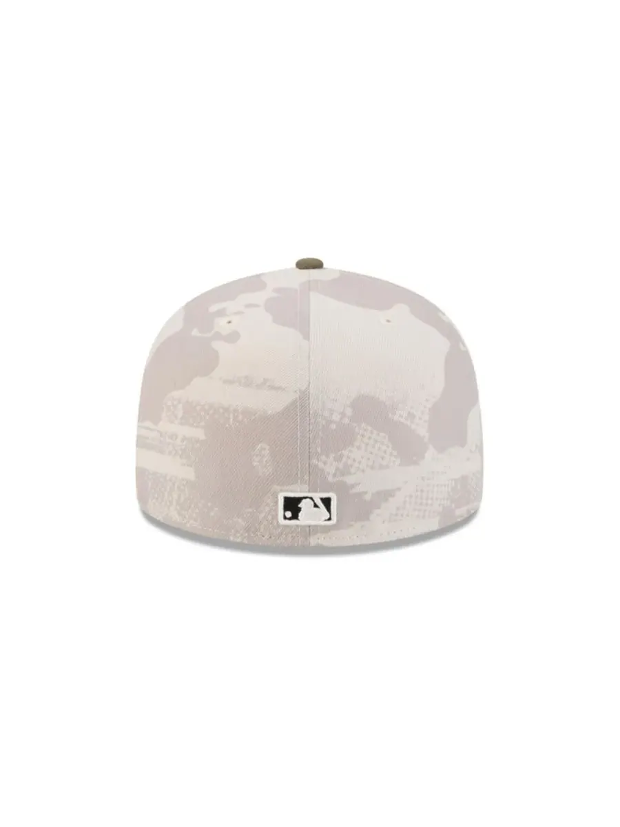 New Era Мужская светло-бежевая/оливковая кепка Houston Astros 59FIFTY, посвященная Дню вооруженных — изображение 6 из 7