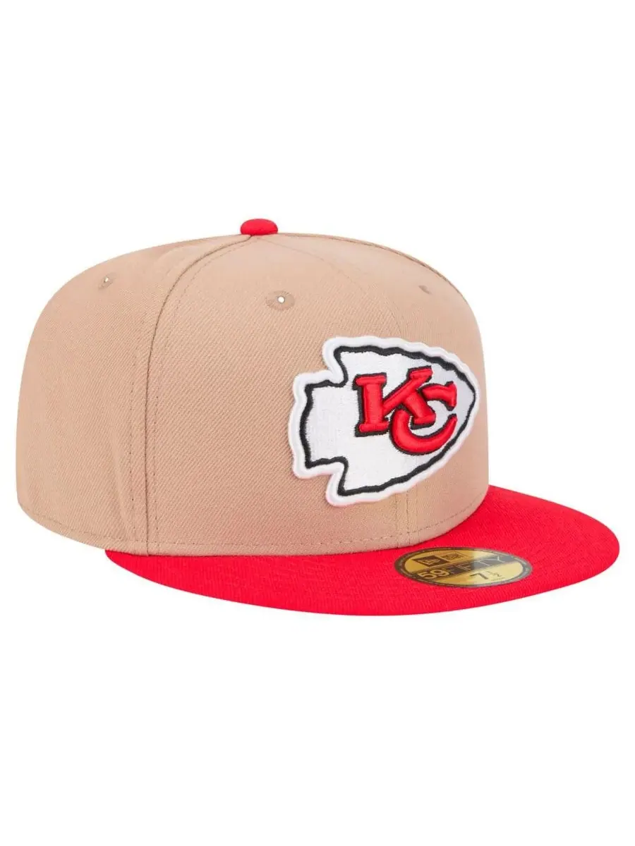 New Era Мужская бейсболка 59FIFTY с логотипом Kansas City Chiefs — изображение 2 из 5, бежевый красный