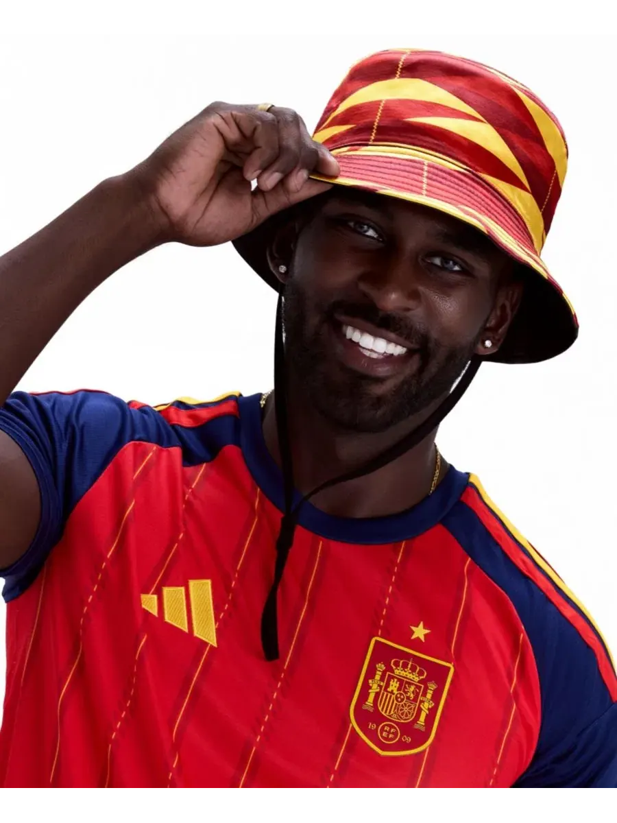 Панама из атласа двусторонняя с принтом Kente KIN Apparel, Solar Kente — изображение 2 из 4