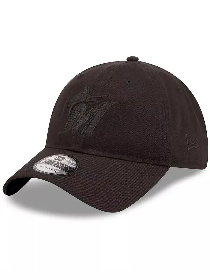 Мужская регулируемая кепка Miami Marlins Black on Black Core Classic 2.0 9TWENTY New Era