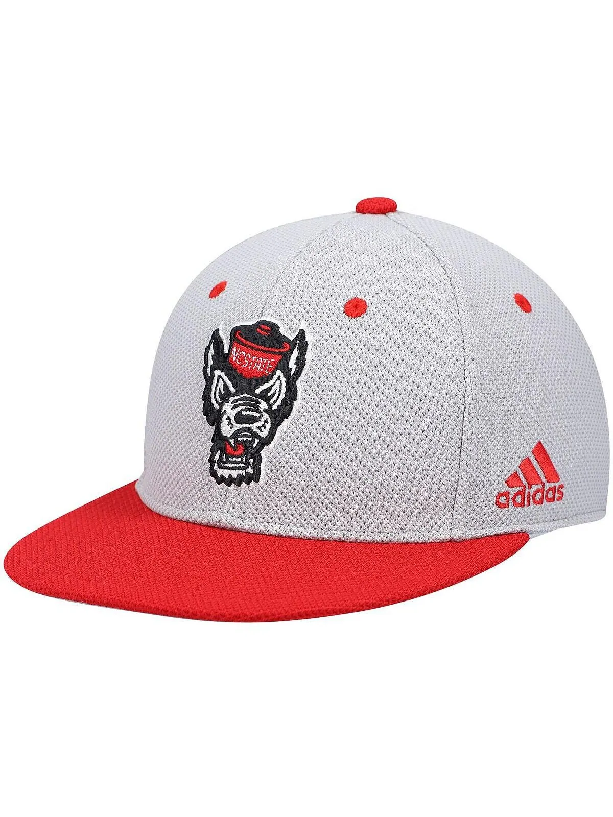 Мужская серо-красная бейсбольная кепка NC State Wolfpack для игрового поля adidas