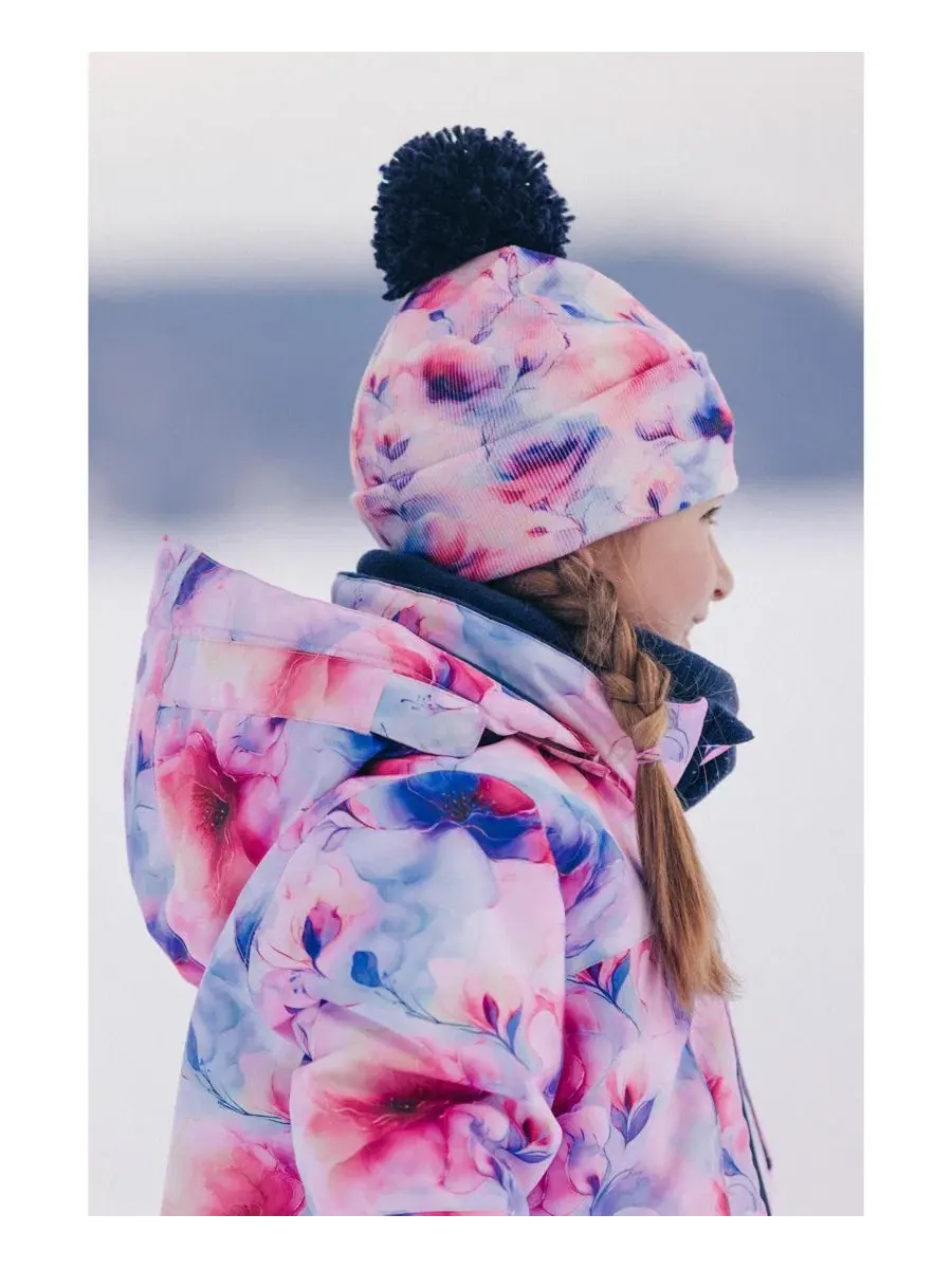 Зимняя вязаная шапка с помпоном и принтом Deux par Deux, Mauve Printed Flowers — изображение 2 из 6