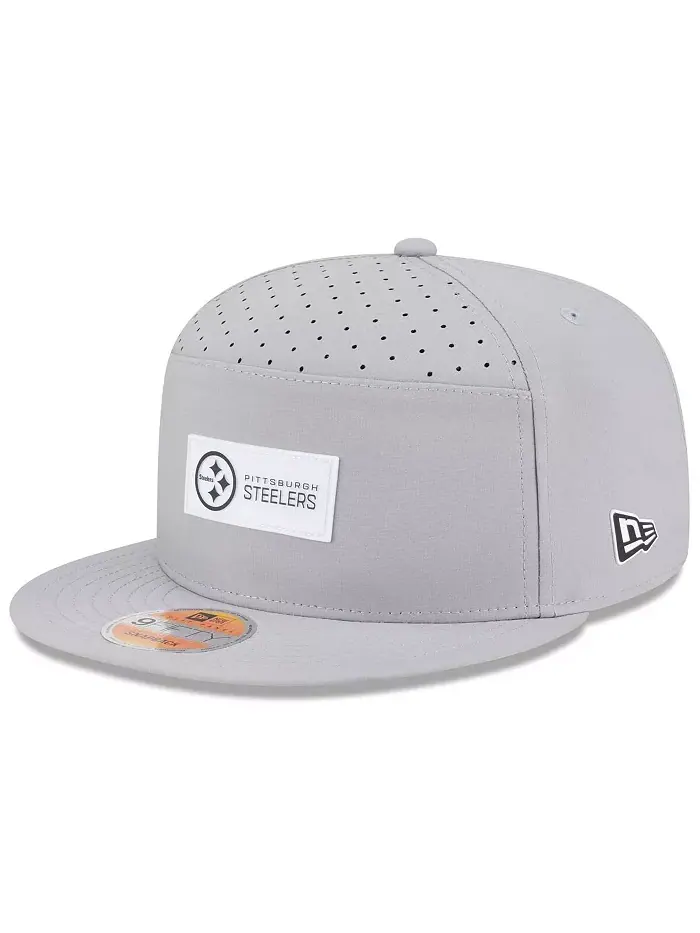 Мужская серая кепка Pittsburgh Steelers 2025 Sideline Split Panel 9FIFTY Snapback New Era