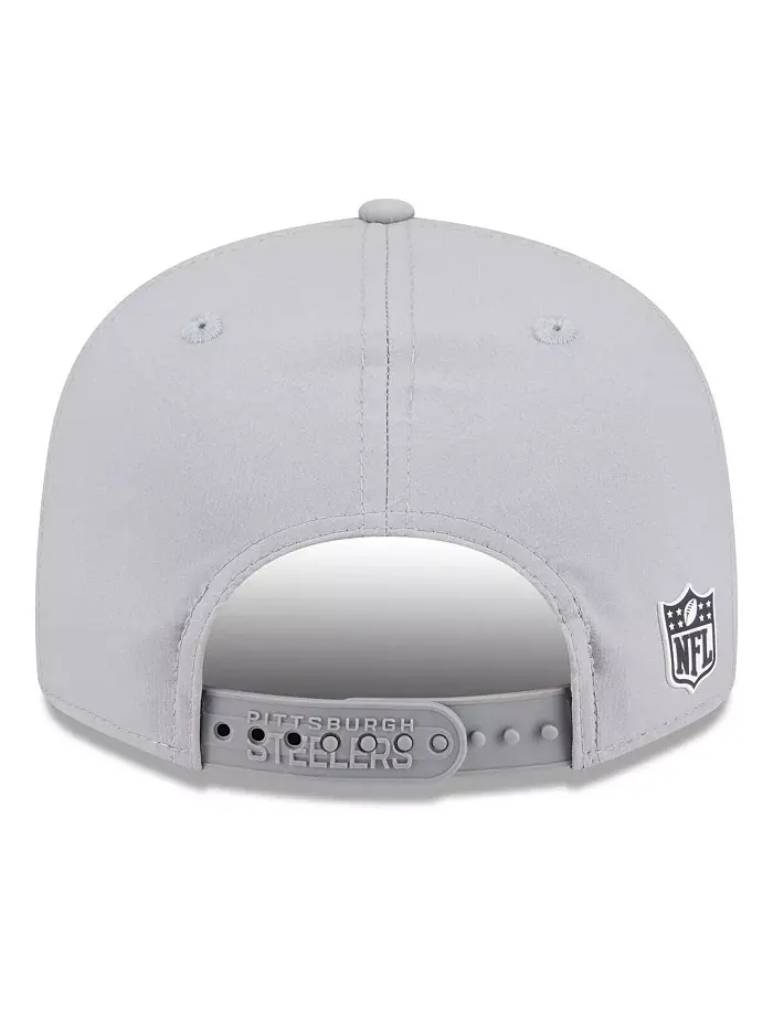 Мужская серая кепка Pittsburgh Steelers 2025 Sideline Split Panel 9FIFTY Snapback New Era — изображение 2 из 5