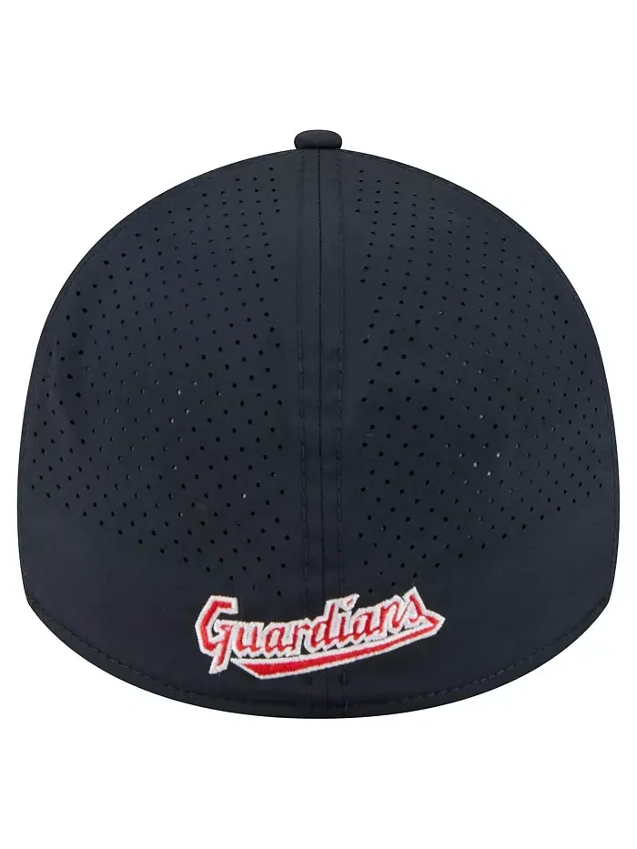 Мужская темно-синяя кепка Cleveland Guardians 39THIRTY A-Frame с перфорацией Flex New Era — изображение 2 из 5