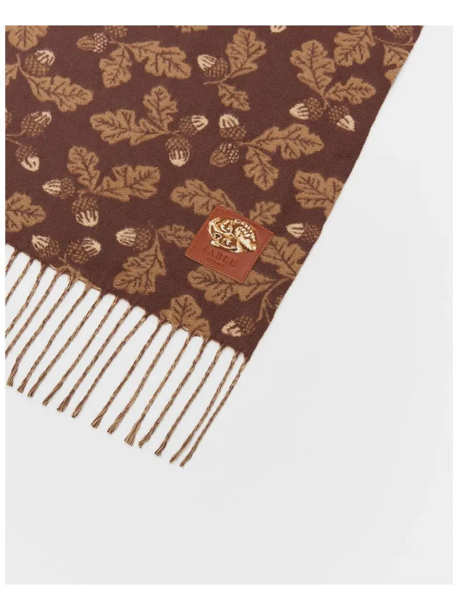 Шарф с жаккардовым узором Acorn Ruby Slippers Fable England, Caramel & Chocolate — изображение 5 из 5
