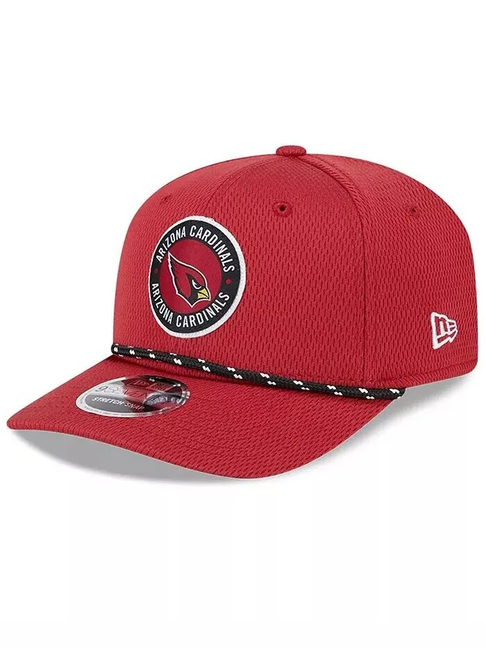 Мужская бейсболка Cardinal Arizona Cardinals Sideline 9SEVENTY Stretch-Snap 2024 года New Era — изображение 2 из 4
