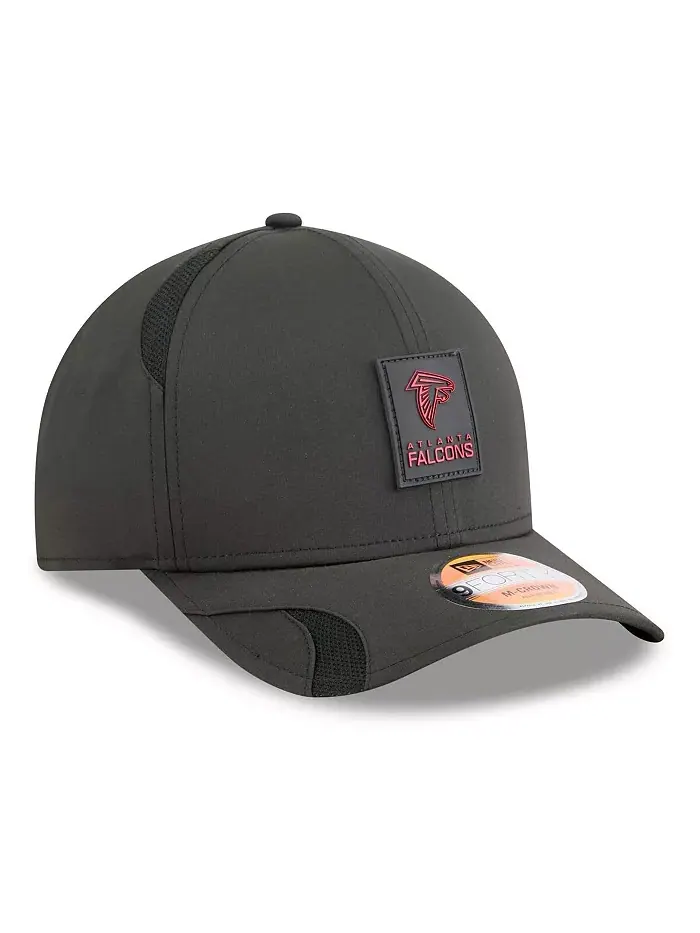 Регулируемая бейсболка Black Atlanta Falcons Sideline 9FORTY 2025 для больших мальчиков и девочек — изображение 4 из 5
