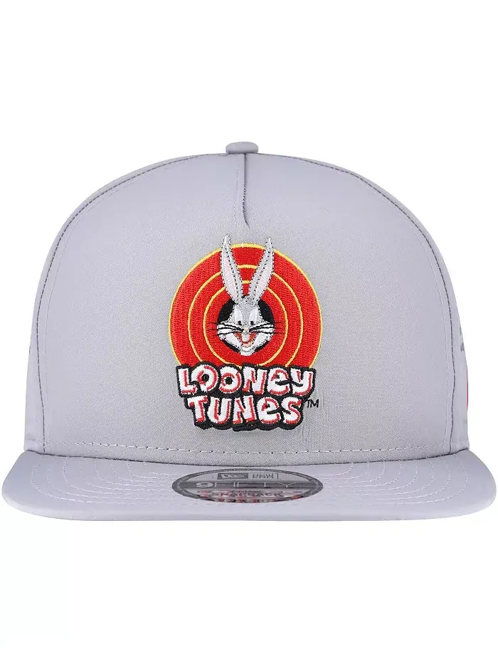 Мужская серая бейсболка Looney Tunes с вентиляцией 9FIFTY New Era — изображение 4 из 4