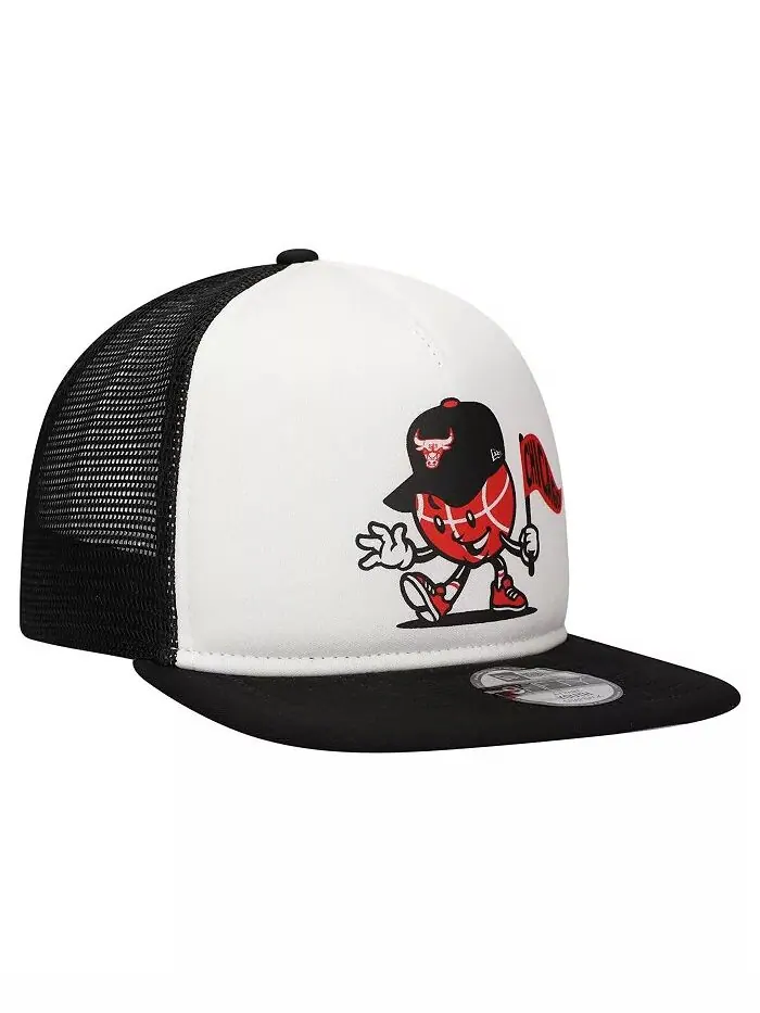 Кепка Snapback 9FIFTY для больших мальчиков и девочек, белая/черная, Chicago Bulls Court Sport — изображение 2 из 4