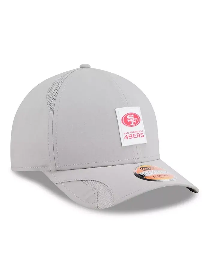 Мужская серая бейсболка San Francisco 49ers 2025 Sideline M-Crown 9FORTY с регулируемой посадкой — изображение 4 из 5