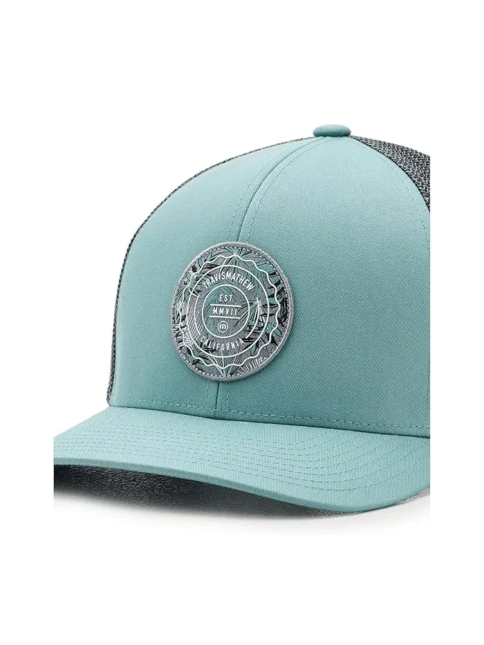 Кепка с цветочным патчем TravisMathew — 3