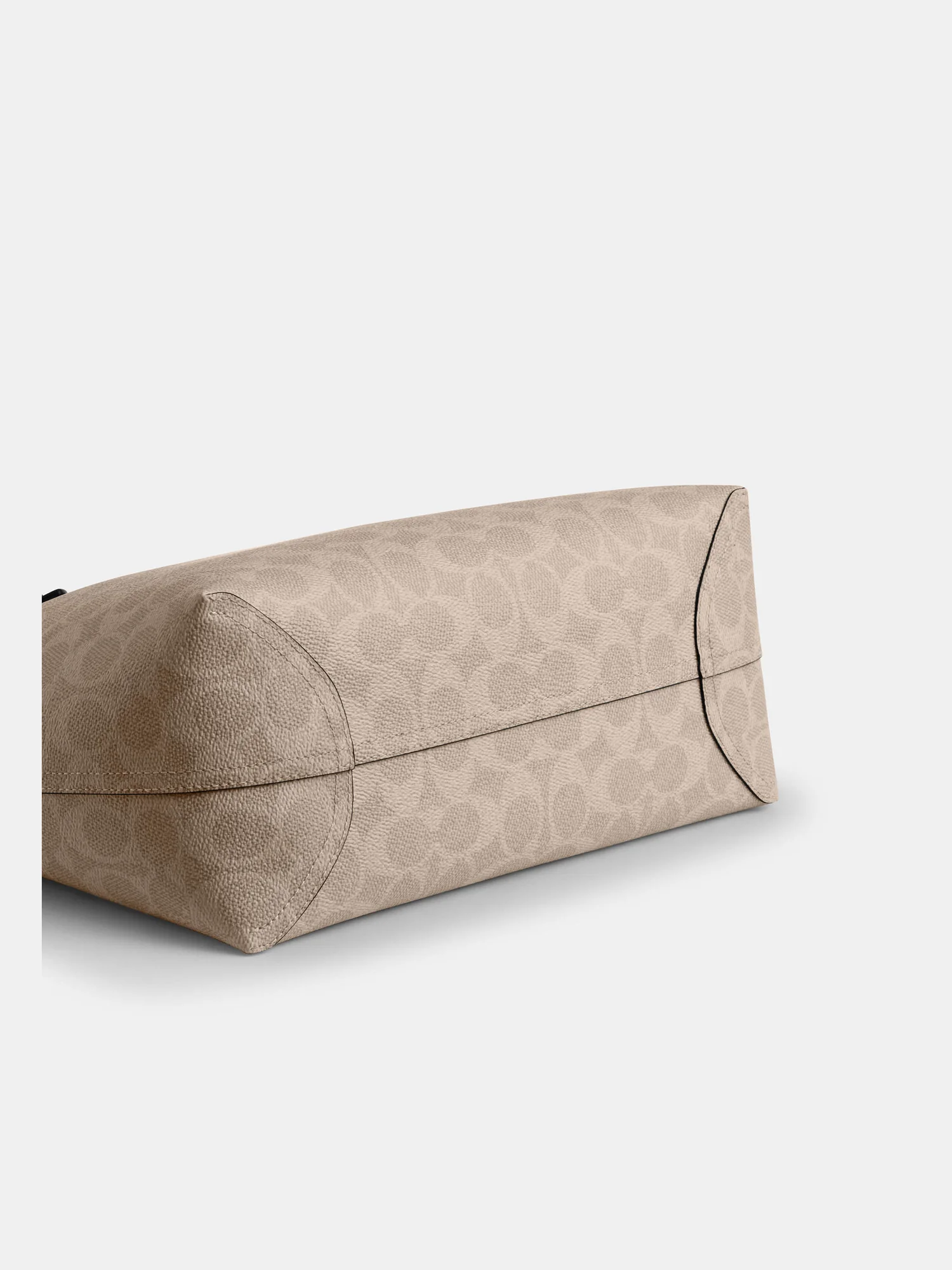 Женская сумка-тоут Coach City среднего размера — 4