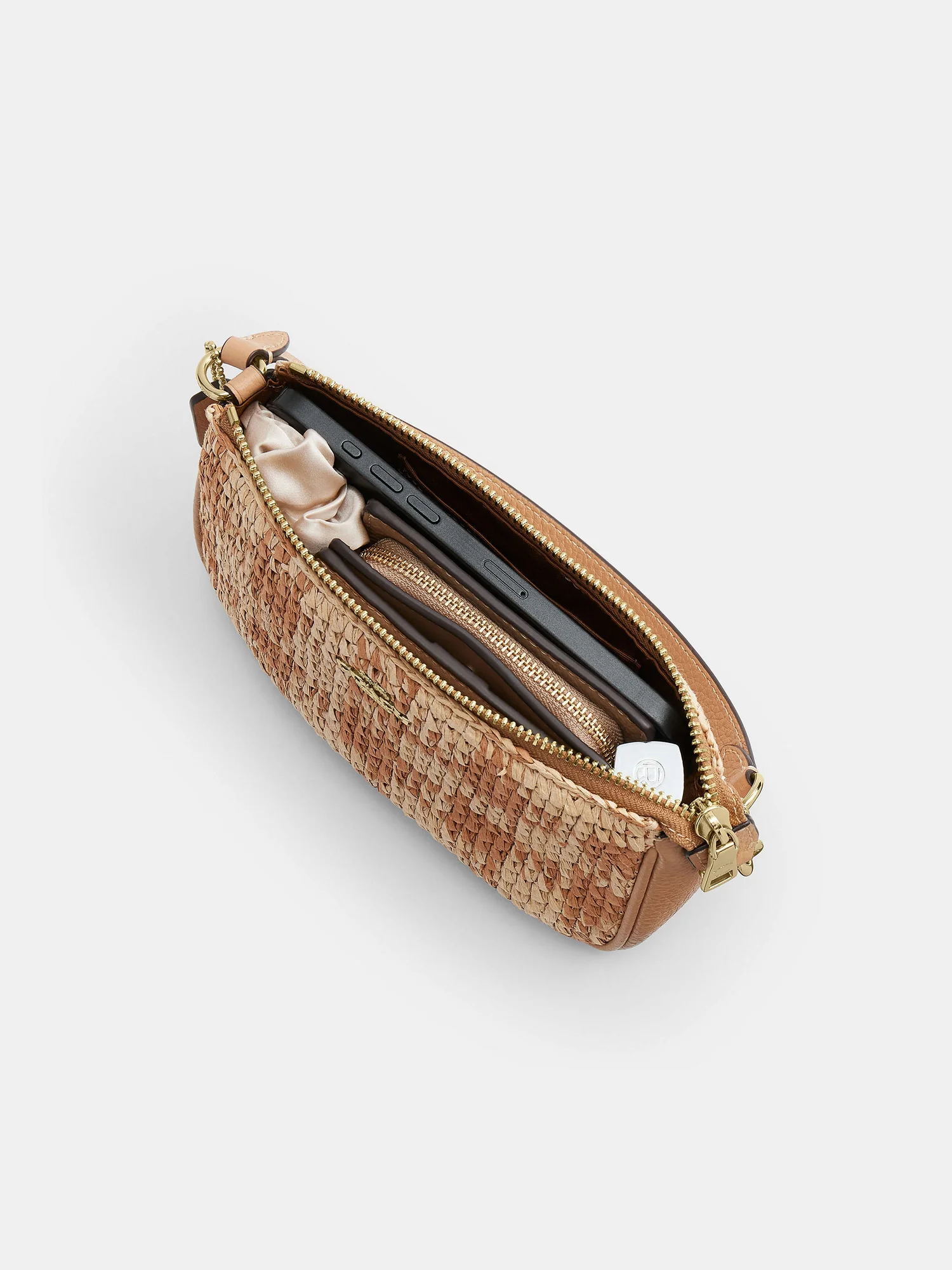 Сумка на плечо Coach Nolita 19 — 10