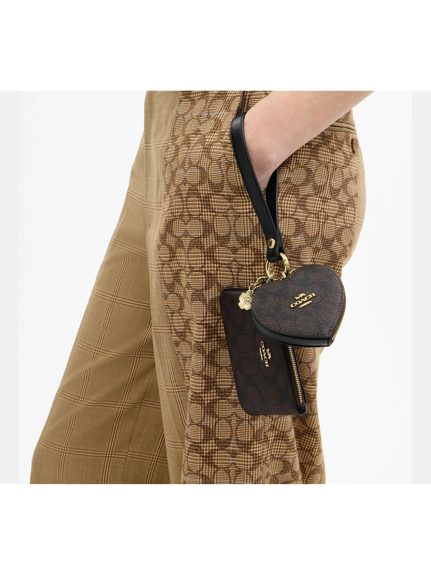Женский кошелек-браслет Coach с подвеской-сердцем — 10