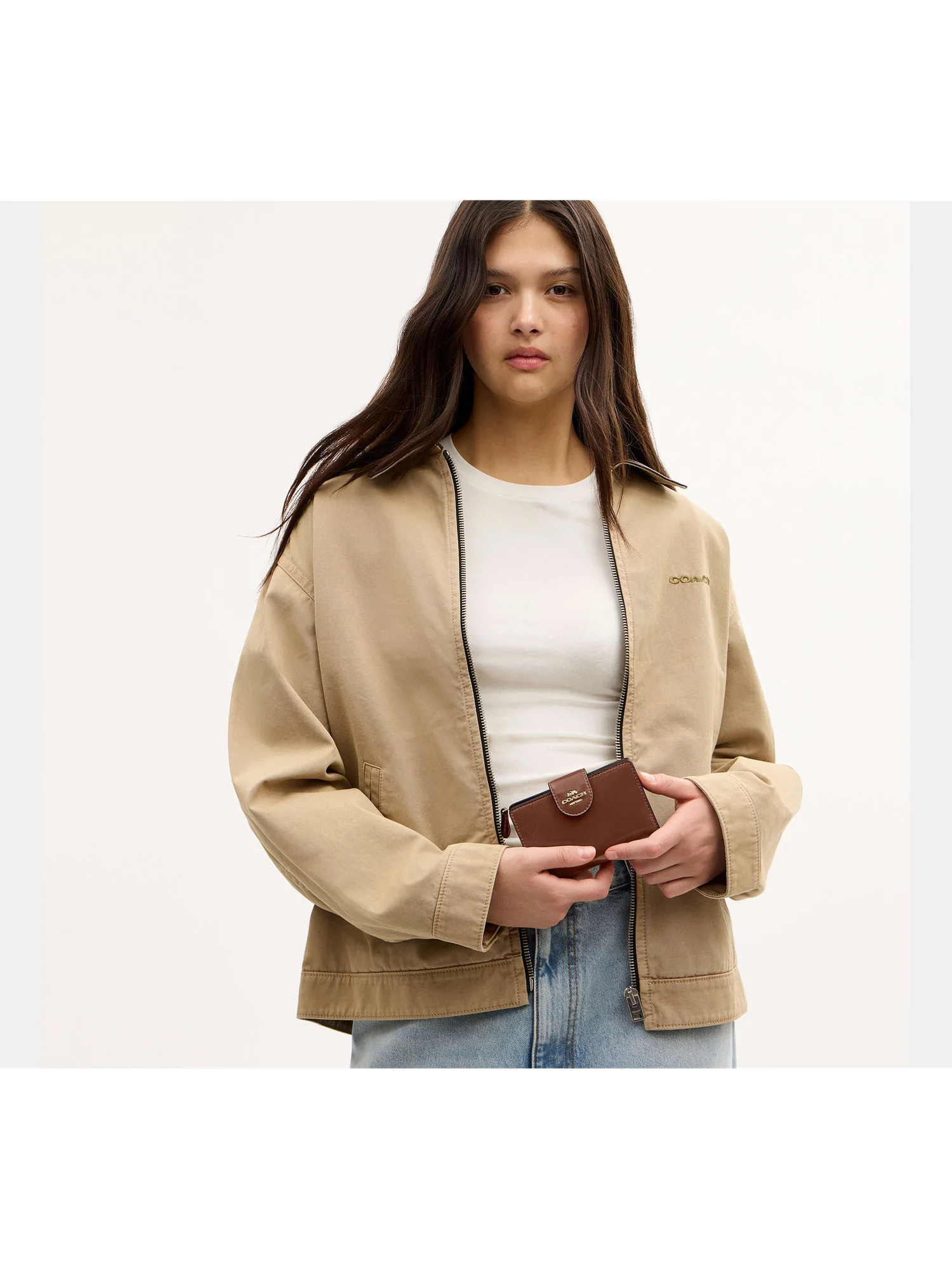 Кожаный кошелёк Coach среднего размера на молнии — 4