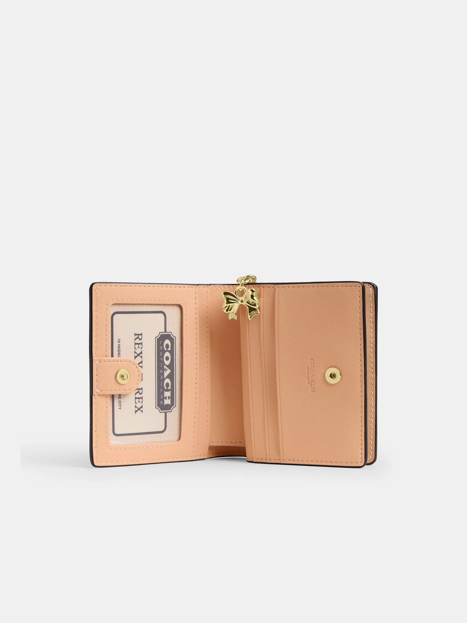 Кошелёк Coach на кнопке из фирменной кожи с подвеской — 5