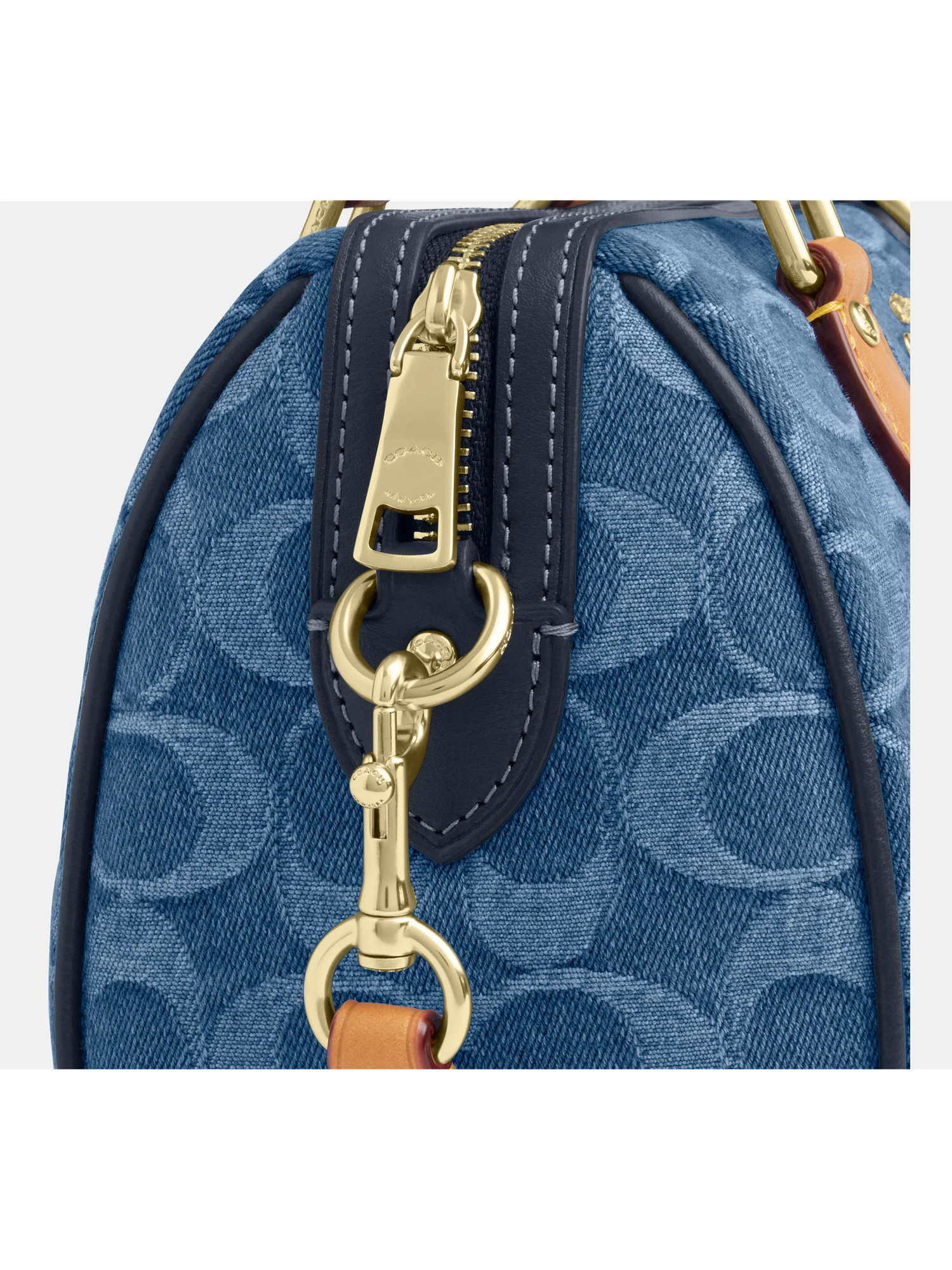 Мини-сумка кросс-боди Coach Rowan из джинсовой ткани Signature — 3
