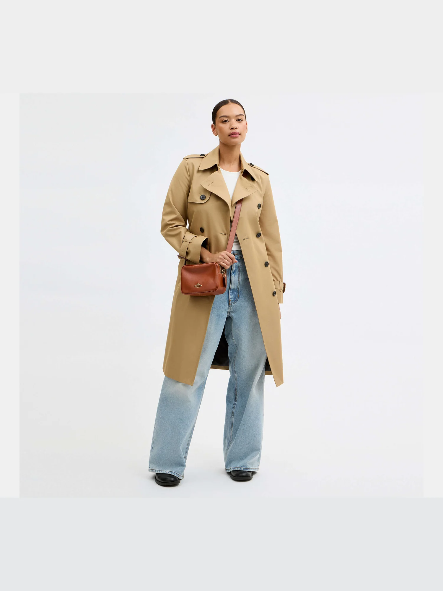 Мини-сумка-кроссбоди Coach Carey — 6