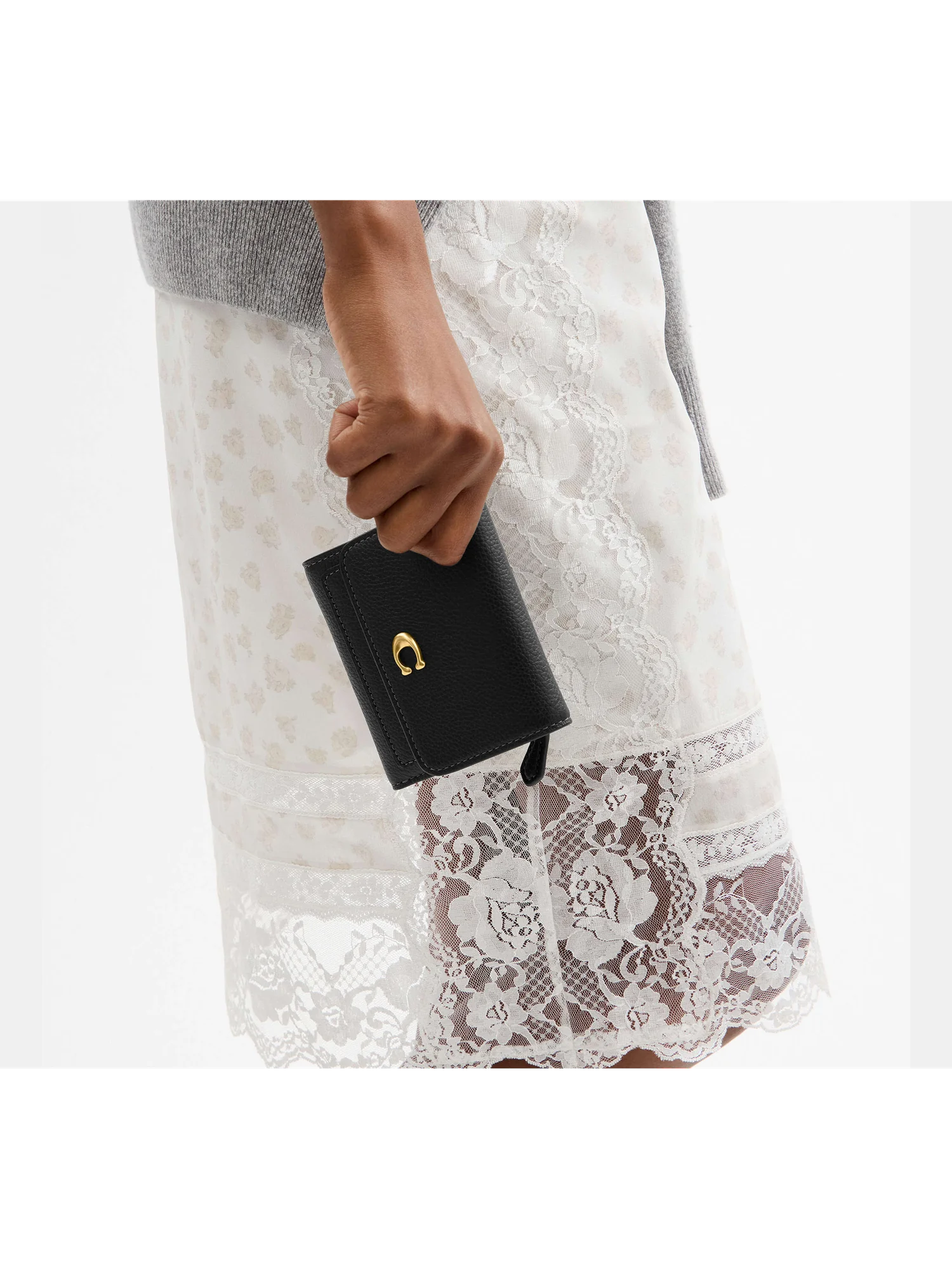 Кошелёк Coach Mila Small Flap — 3