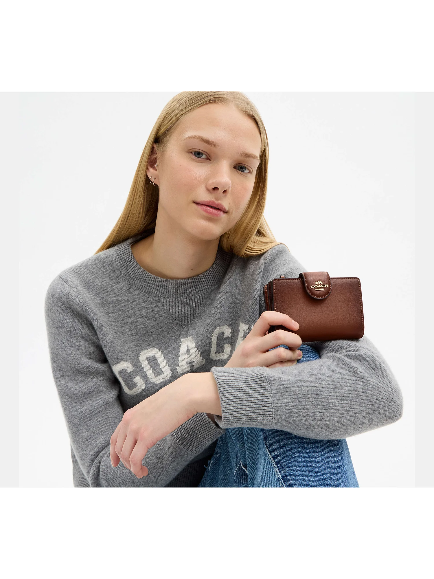 Кожаный кошелёк Coach Medium Corner Zip — 4
