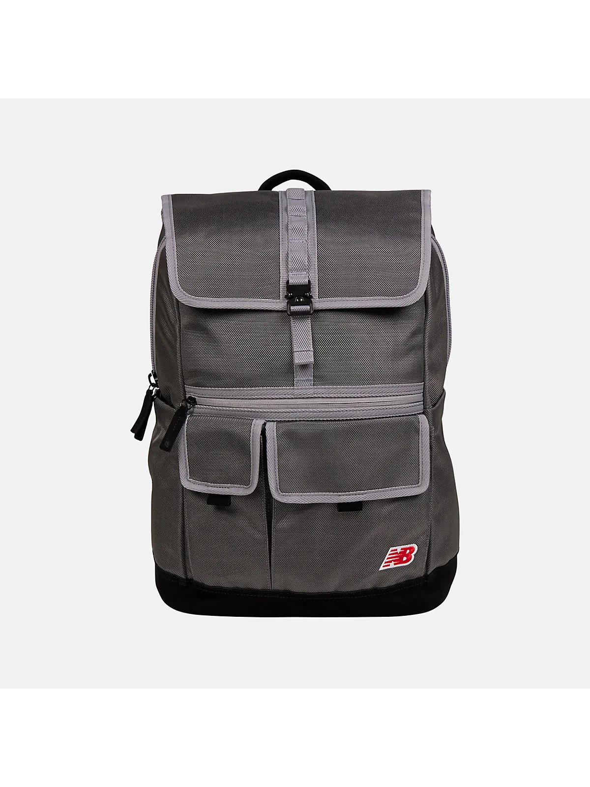 Чёрный рюкзак New Balance Legacy Icon Flap Backpack, вид спереди.